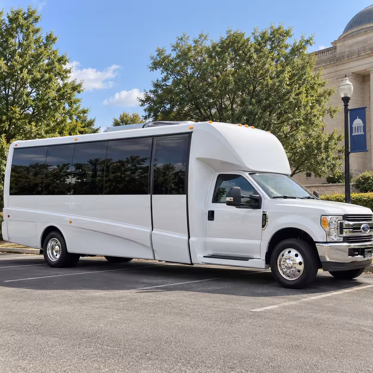 15 passenger minibus