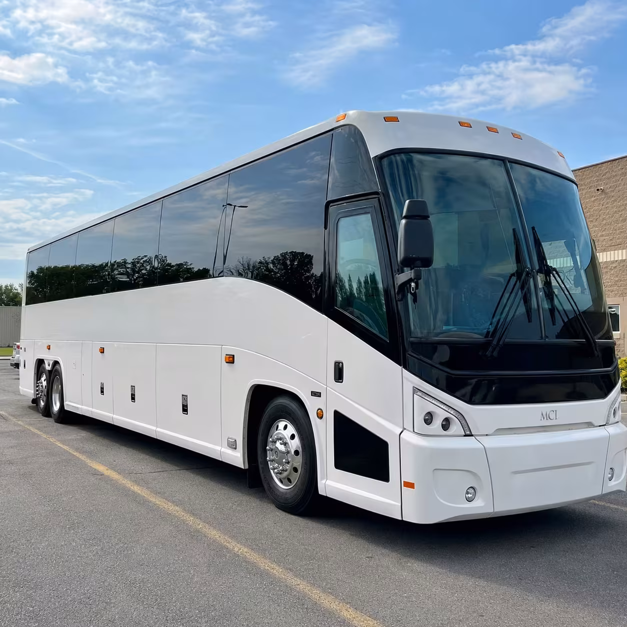 bus rentals to lowell memorial auditorium concerts
