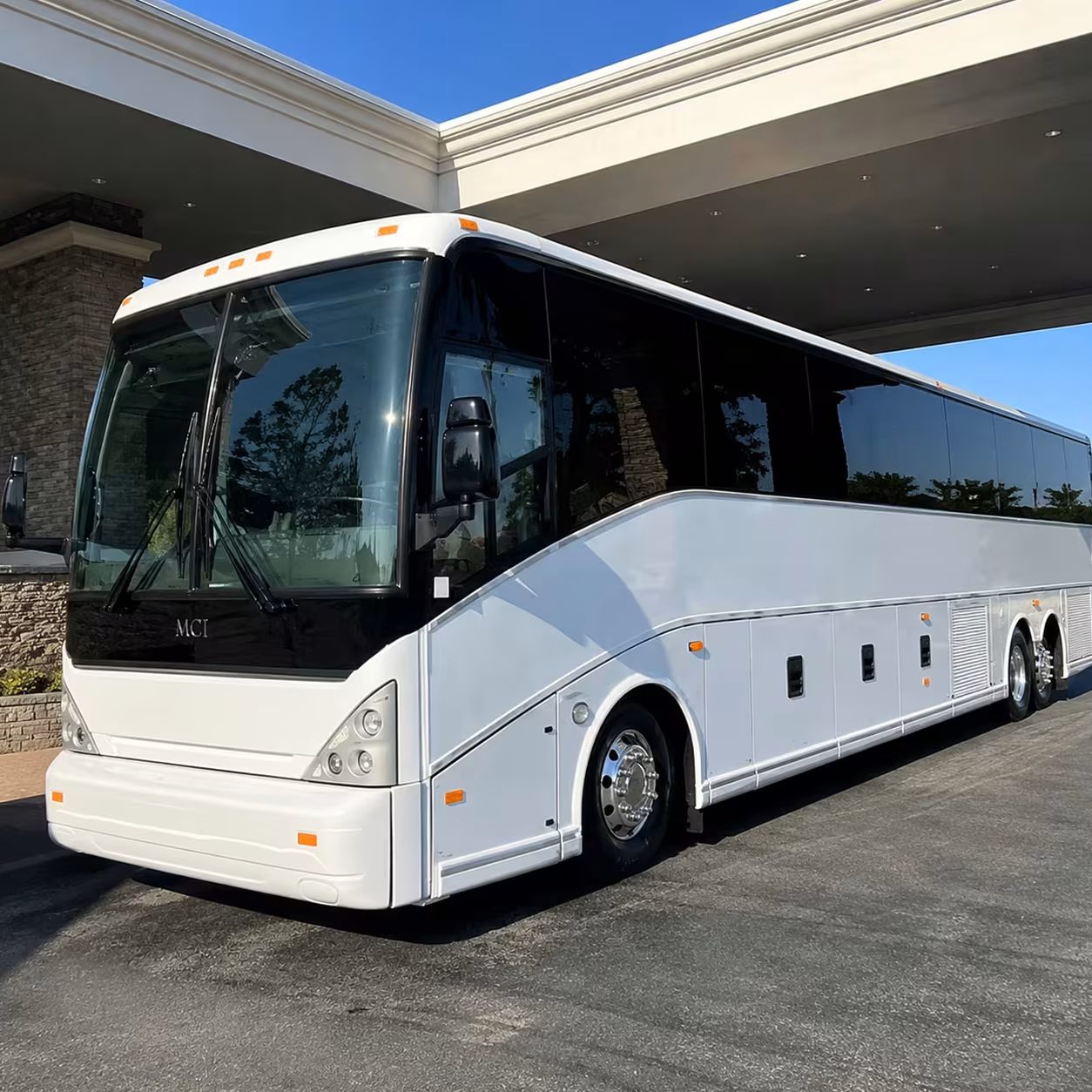 corporate airport shuttle buses for lowell companies