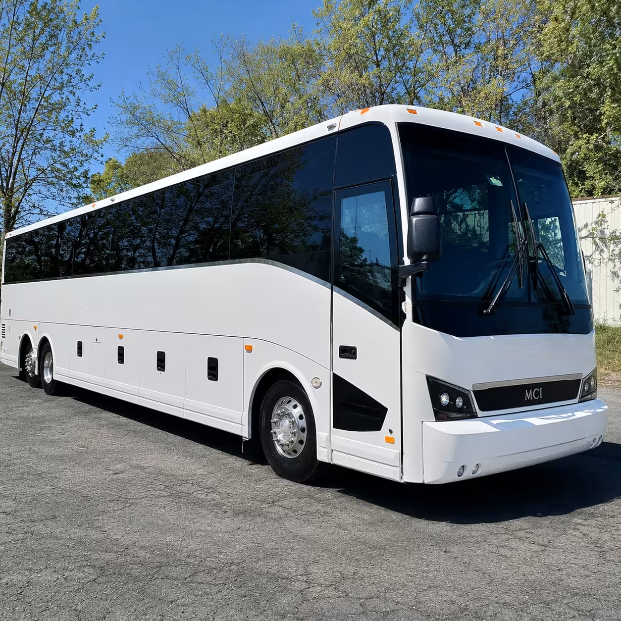 lowell party bus and charter bus rentals for big concert nights