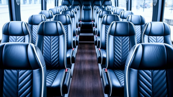 lowell 18 passenger minibus rental